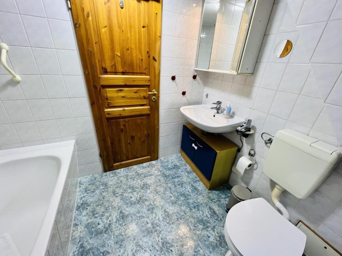 Blaue Tulpe, Balkon Mit Traumblick Apartment รอสต็อค ภายนอก รูปภาพ